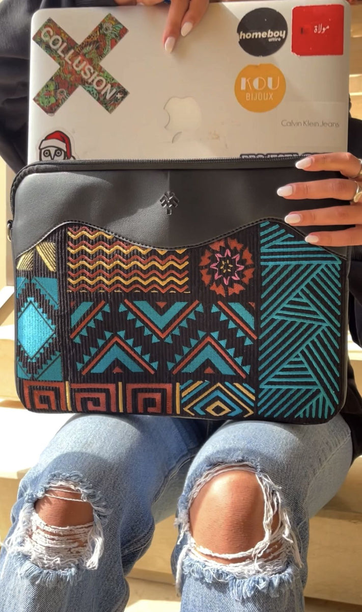 Geometric Laptop Sleeve Black PALMA