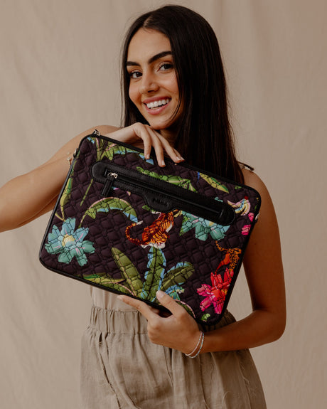Tropical Living Quilted Sleeve Black - PALMA
