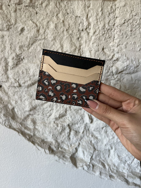 Wild Thing Card Holder In Camel - PALMA